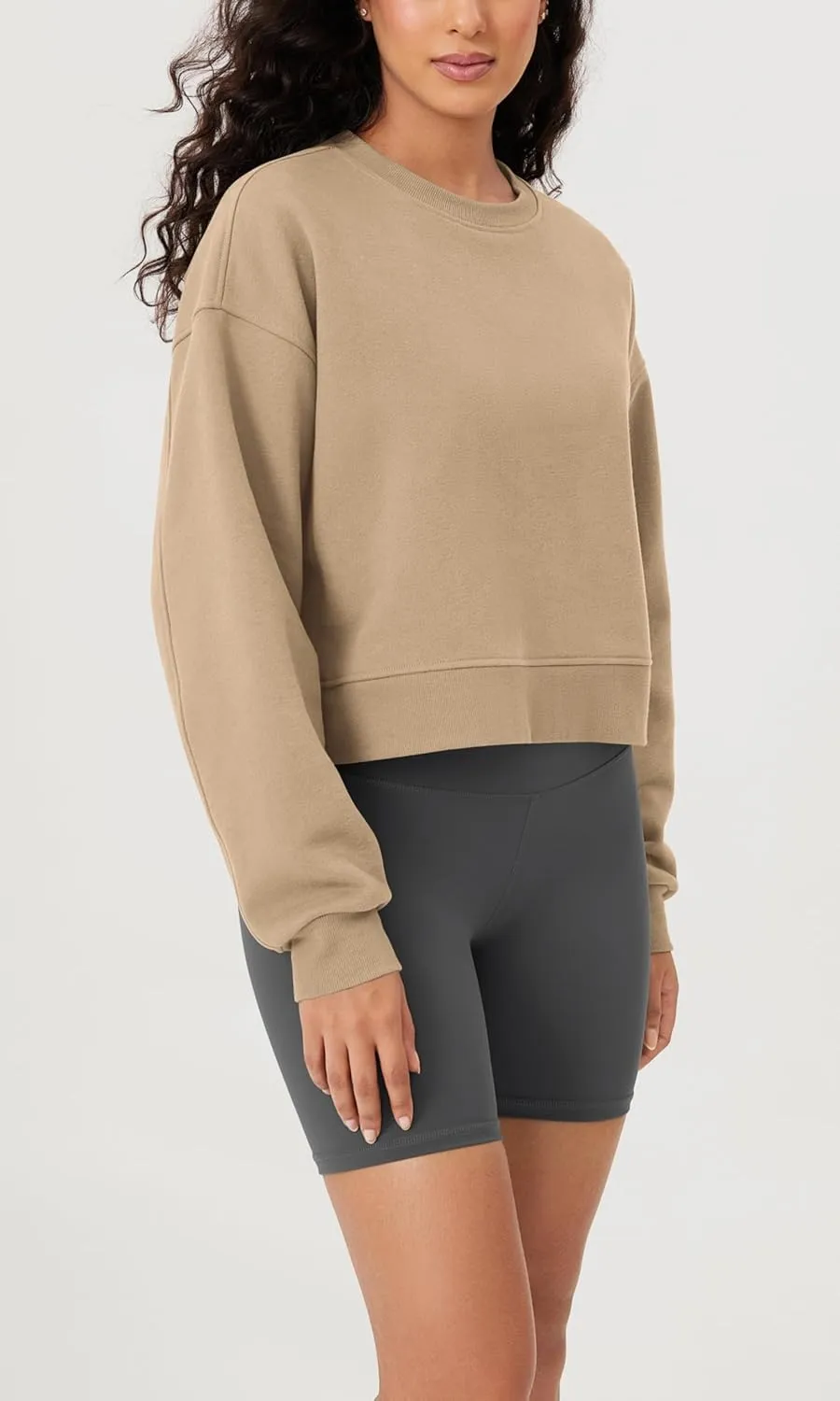 ODODOS Women's Fleece Lined Oversized Cropped Sweatshirts Long Sleeve Crew Neck Pullover Crop Top