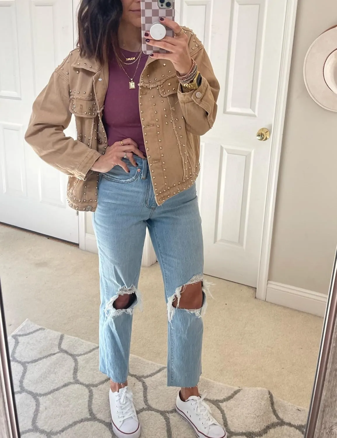 Omoone Women's Long Sleeve Rivet Studded Denim Jacket Casual Pearl Short Jean Coat Concert Nashville Outfits
