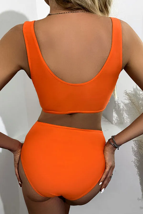 Solid Color Stylish Twisted Bikini