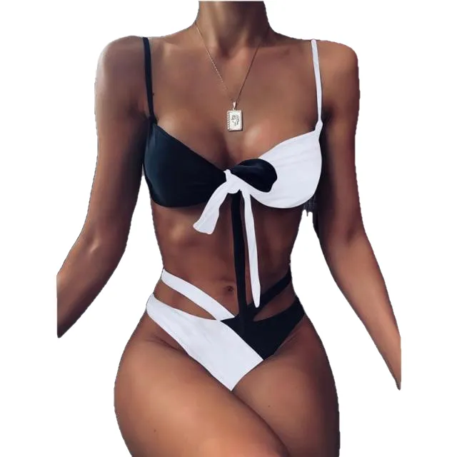 Stylish Hotties' High Waist Bikini With Leopard Print