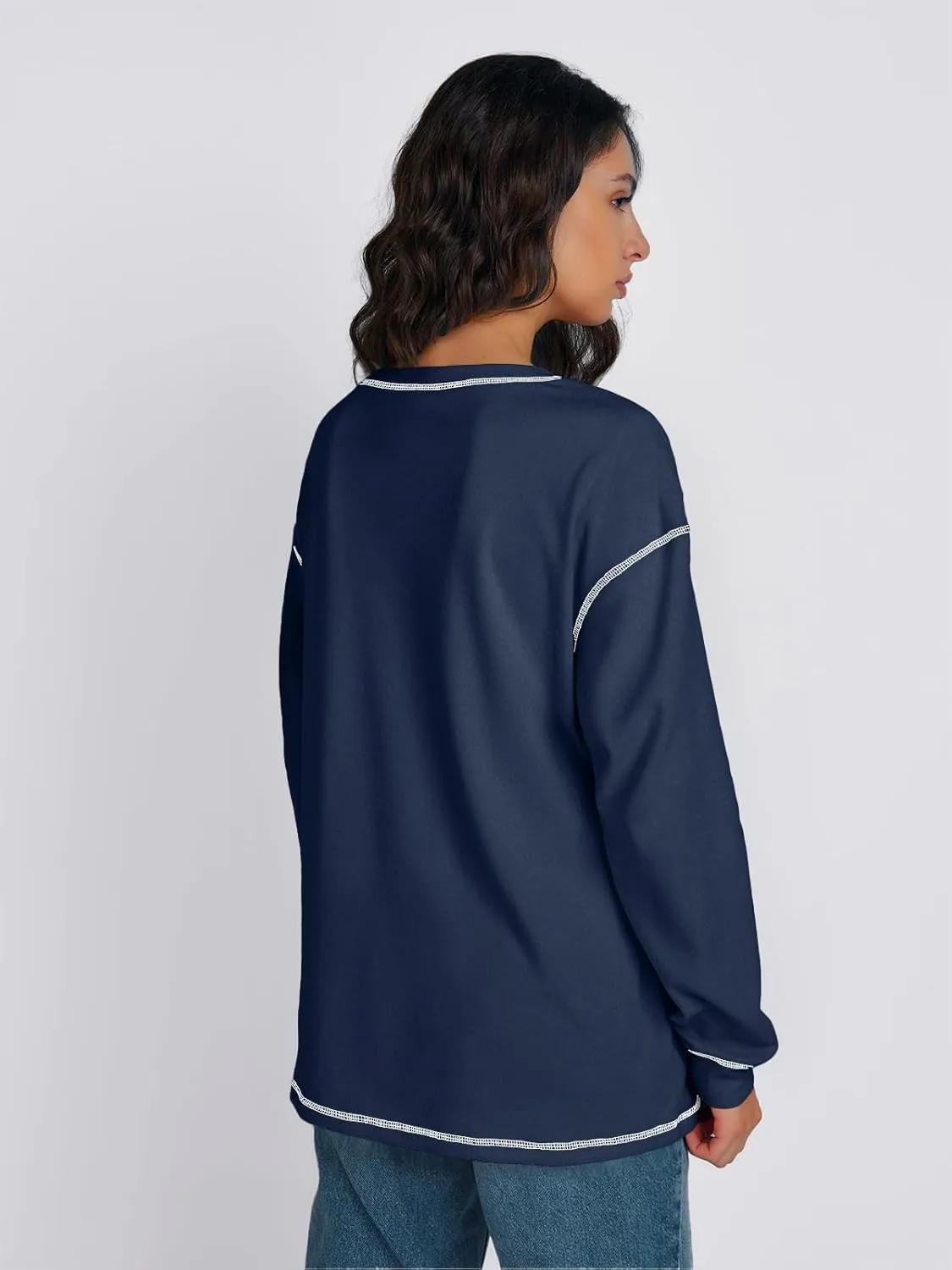 Trendy Queen Womens Crewneck Sweatshirts Long Sleeve Shirts Lightweight Sweaters Fall Tops Fashion Outfits 2025
