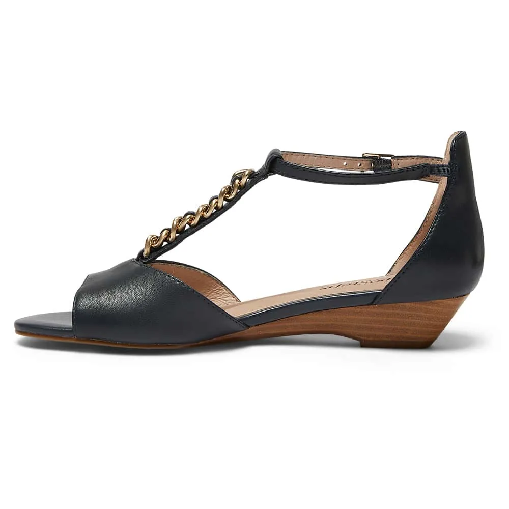 Vince Heel in Navy Leather