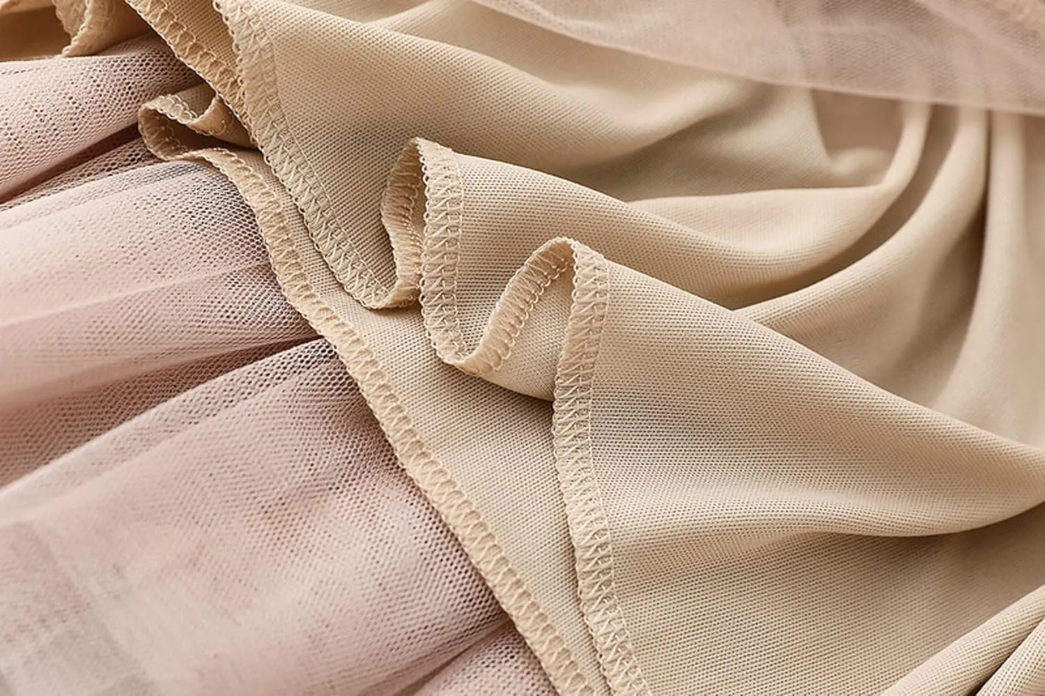 Women's Pleated Skirt, Spring and Summer High-Waisted Models, Adjustable Elastic Band, Breathable and Comfortable